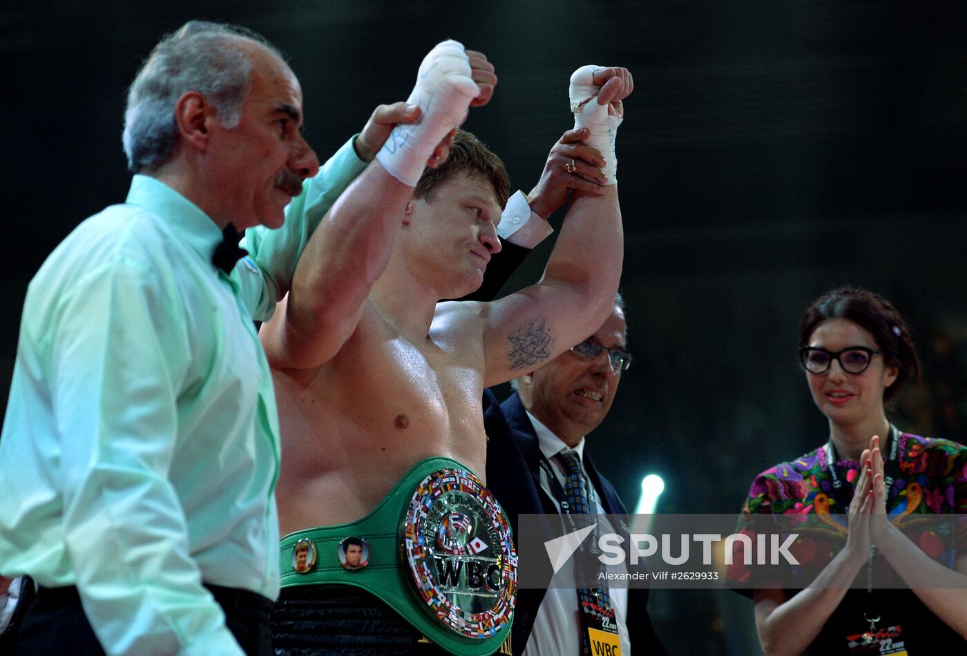 Boxing. Alexander Povetkin vs Mike Perez