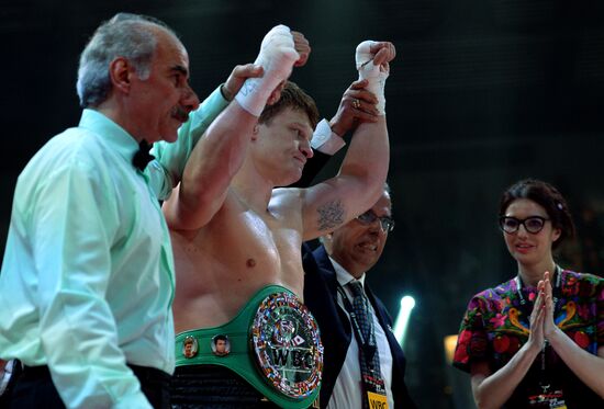 Boxing. Alexander Povetkin vs Mike Perez