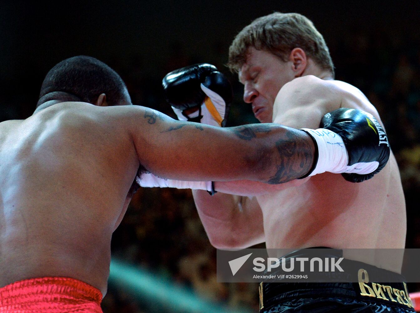 Boxing. Alexander Povetkin vs Mike Perez