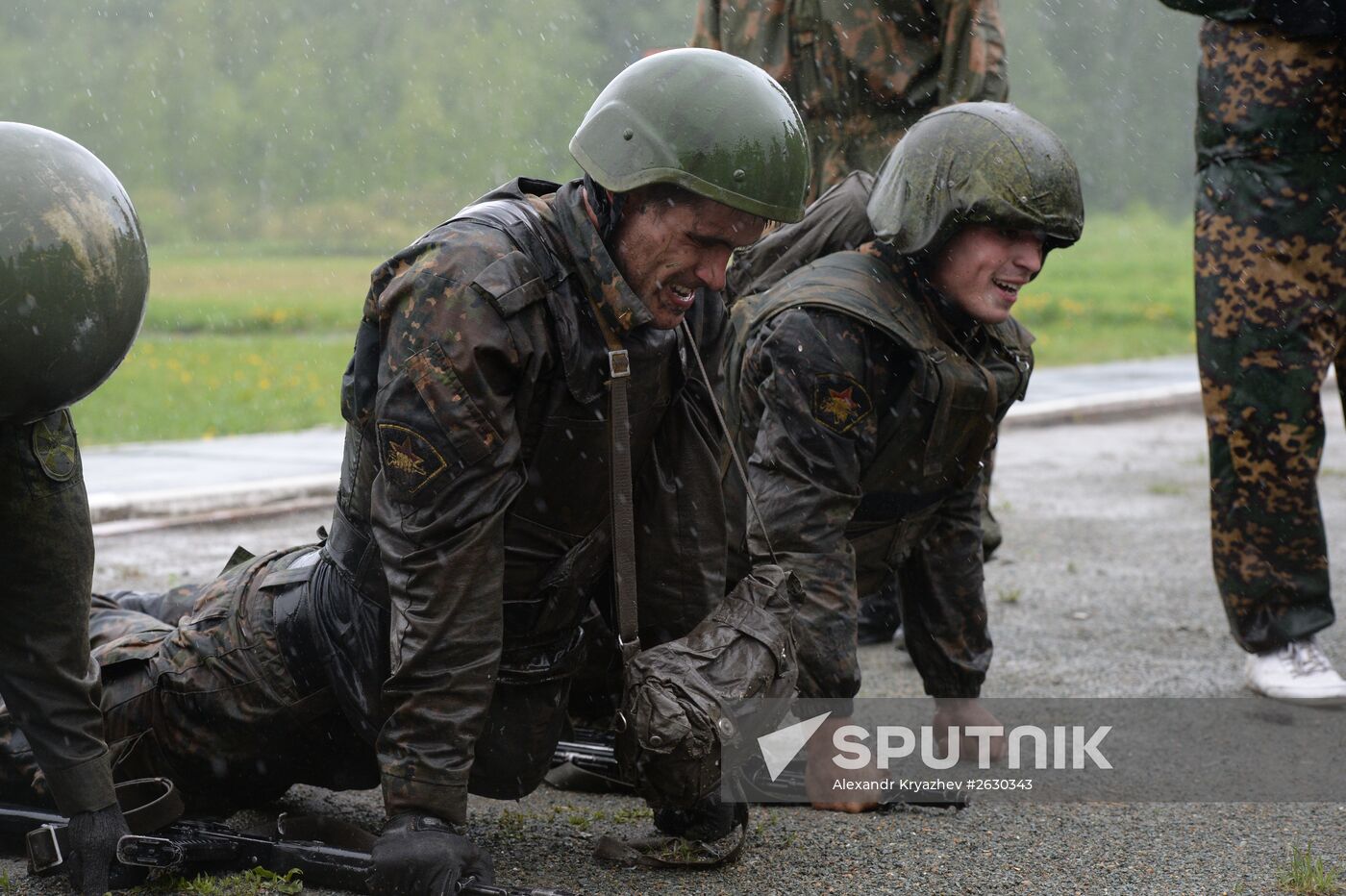 Personnel take maroon beret exam in Novosibirsk