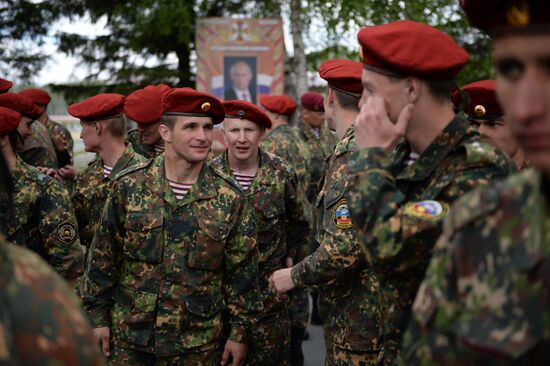 Personnel take maroon beret exam in Novosibirsk