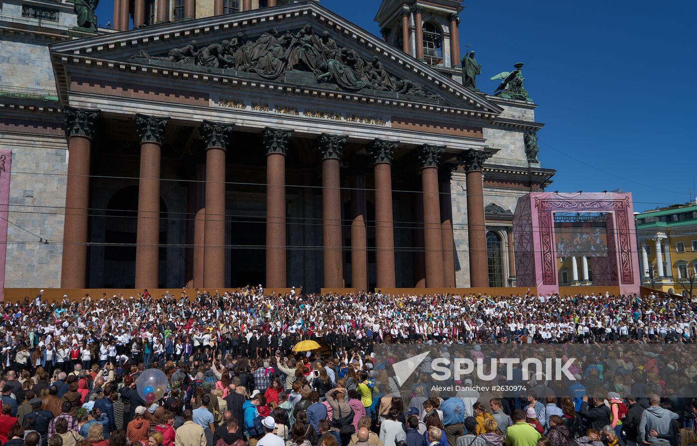 Massed choir performs on St. Isaac's Cathedral Square