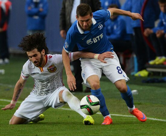 Russian Football Premier League. Dynamo vs. Arsenal