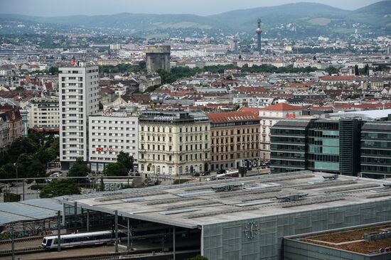 Cities of the world. Vienna