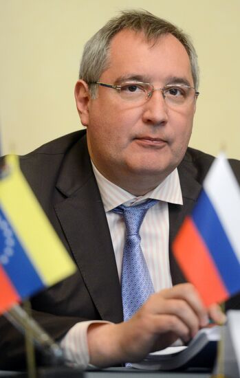 Russian Vice-Prime Minister condcuts meeting of Russian-Venezuelan inter-government commission