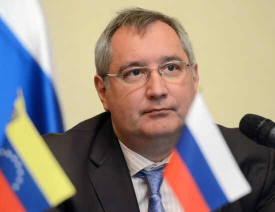 Russian Vice-Prime Minister condcuts meeting of Russian-Venezuelan inter-government commission