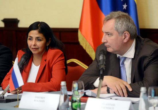 Russian Vice-Prime Minister condcuts meeting of Russian-Venezuelan inter-government commission