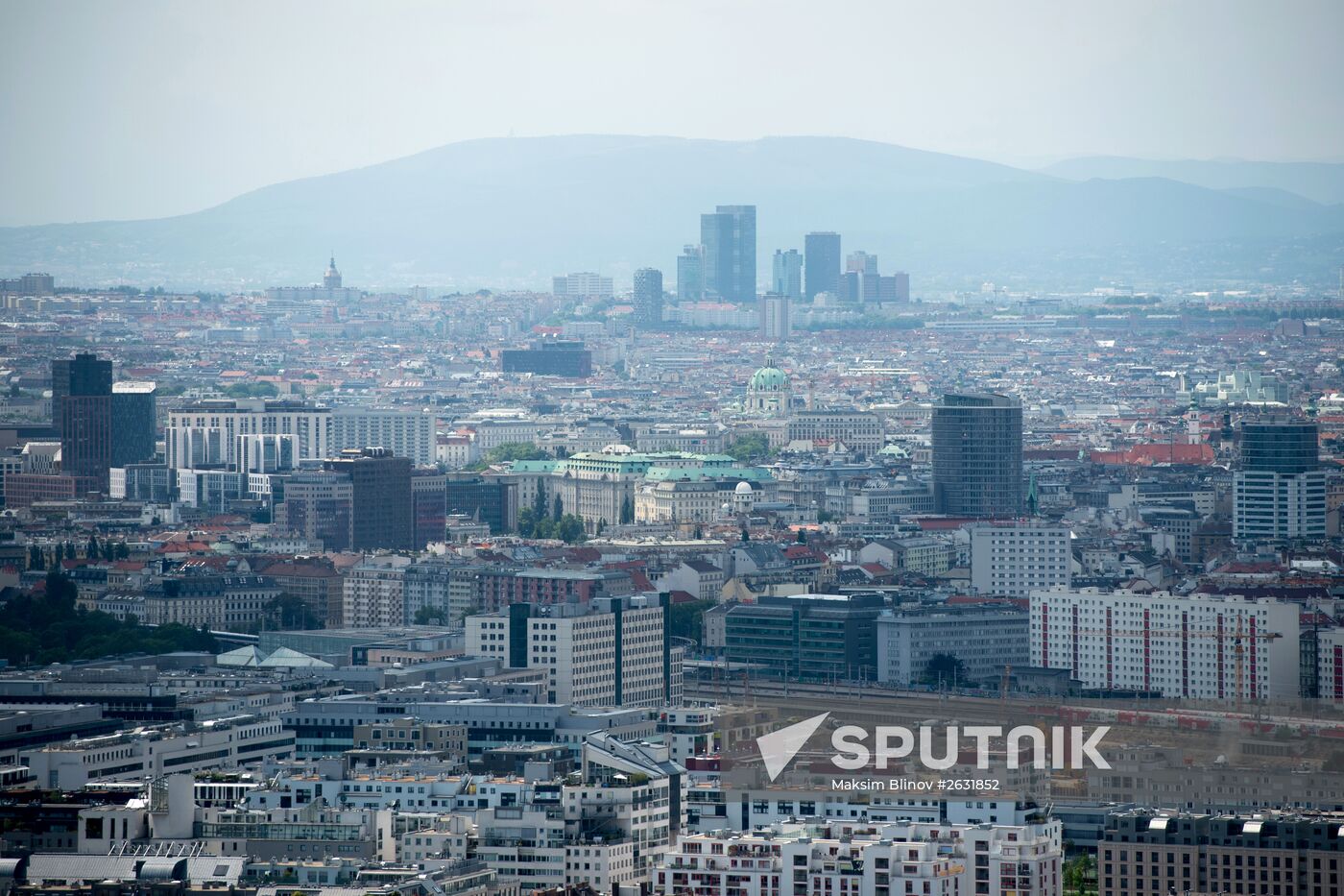 Cities of the world. Vienna