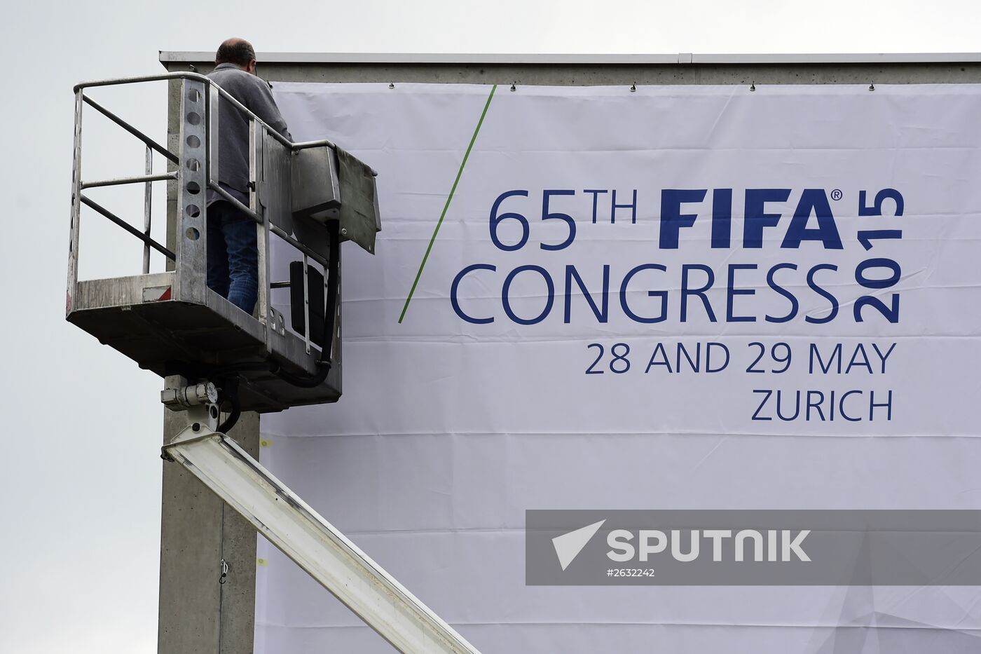 FIFA officials arrested in Zurich