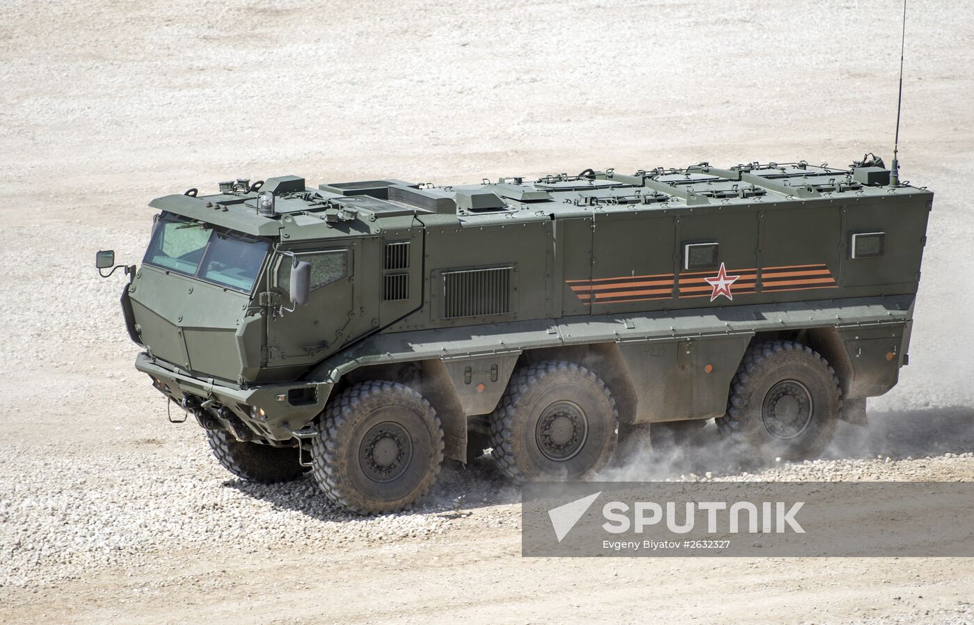 Military equipment displayed in the run-up to Army-2015 international forum