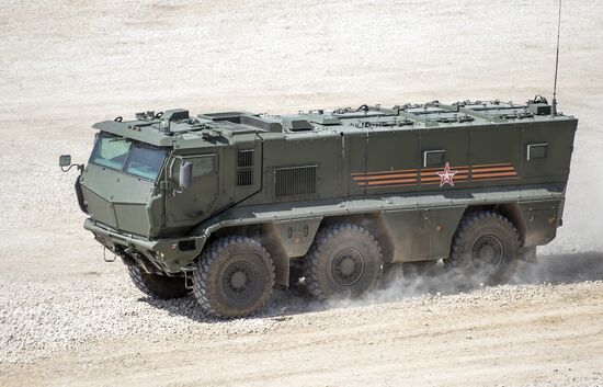 Military equipment displayed in the run-up to Army-2015 international forum