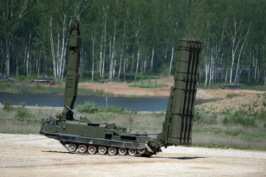 Military equipment displayed in the run-up to Army-2015 international forum