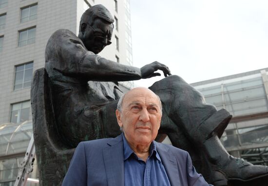 Unveiling monument to Dmitry Shostakovich