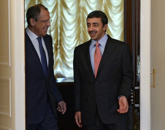 Russian Foreign Minister Sergei Lavrov meets with his UAE counterpart Abdullhah Al-Nahyan