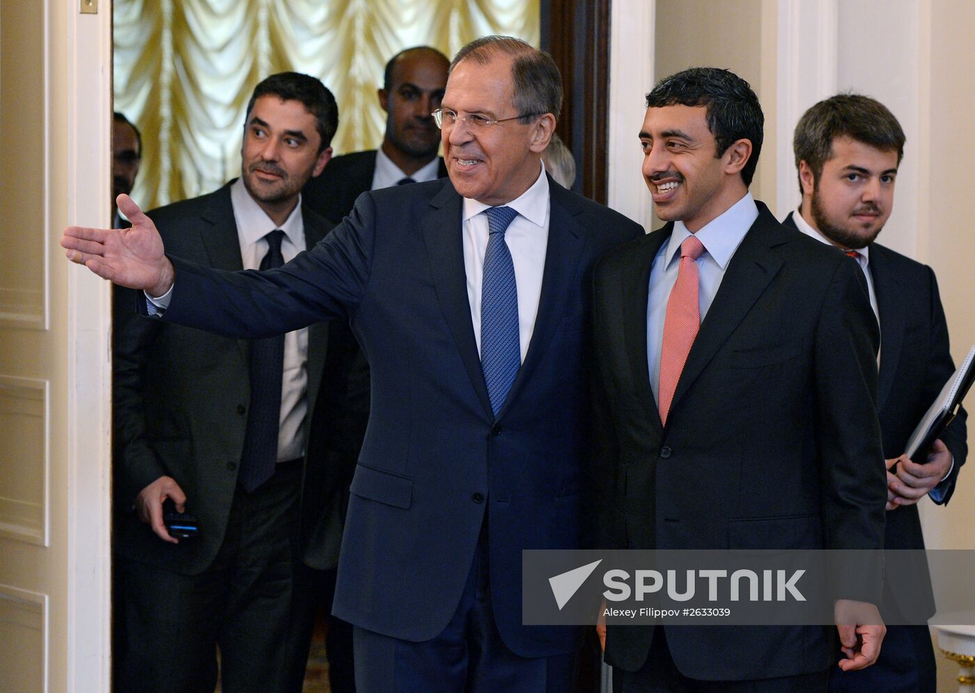 Russian Foreign Minister Sergei Lavrov meets with his UAE counterpart Abdullhah Al-Nahyan
