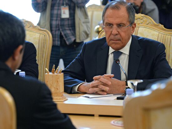Russian Foreign Minister Sergei Lavrov meets with his UAE counterpart Abdullah Al-Nahyan