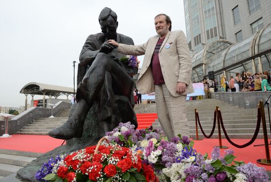 Unveiling monument to Dmitry Shostakovich