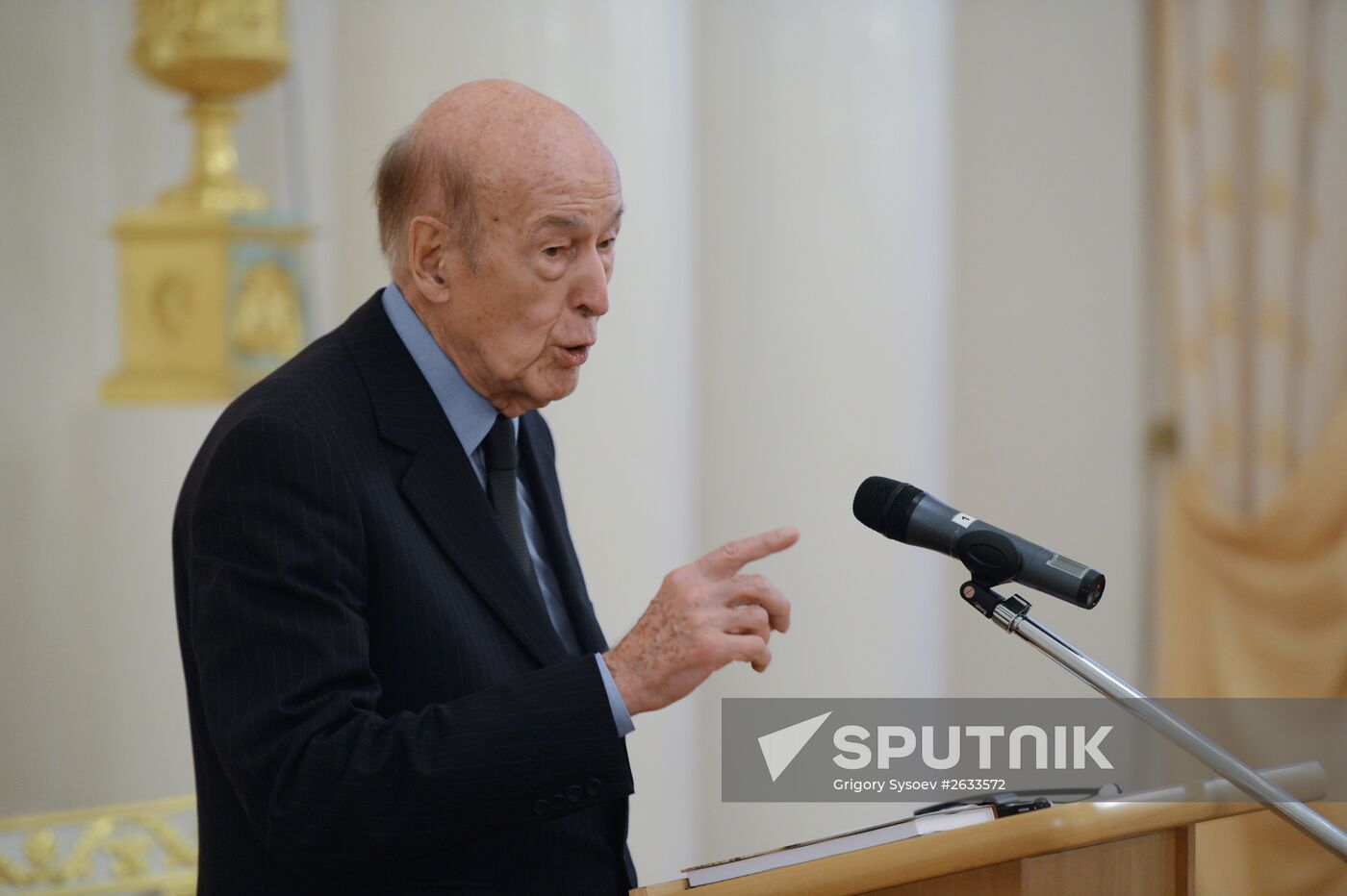 Former French president Giscard d'Estaing's book 'Victory of the Grand Army' presented