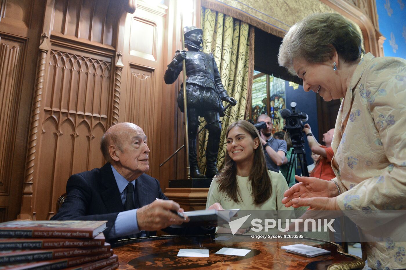 Former French president Giscard d'Estaing's book 'Victory of the Grand Army' presented
