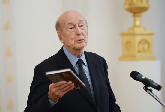 Former French president Giscard d'Estaing's book 'Victory of the Grand Army' presented
