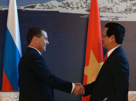 Prime Minister Dmitry Medvedev takes part in meeting of CIS and EAEC heads of governments in Kazakhstan