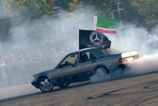 Drift show "Thanks for Victory" in Grozny