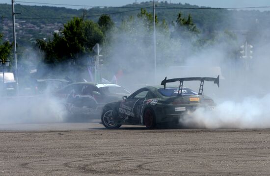 Drift show "Thanks for Victory" in Grozny