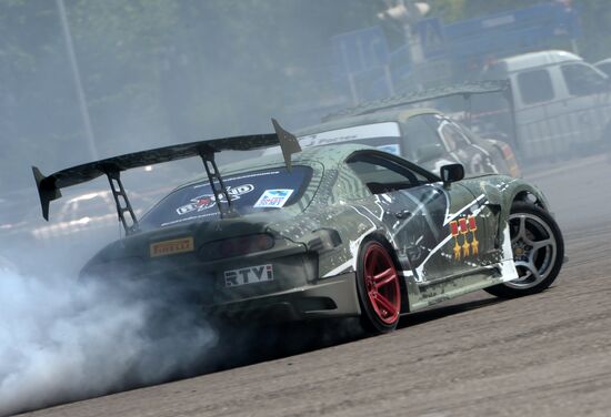 Drift show "Thanks for Victory" in Grozny