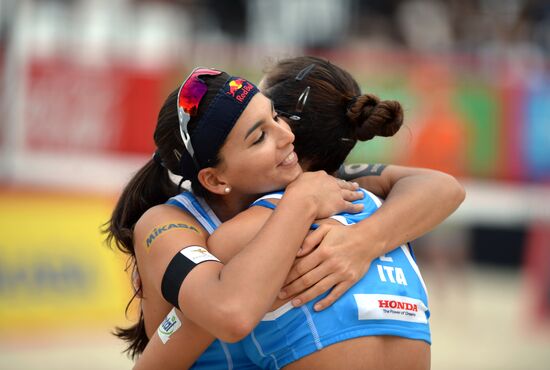 Beach volleyball. Moscow Grand Slam 2015