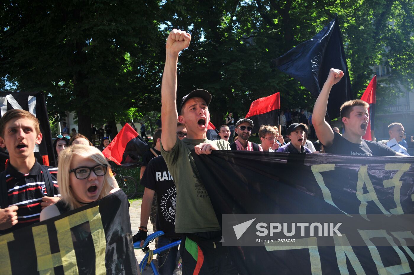 Action in Lviv protesting utilities rates increase