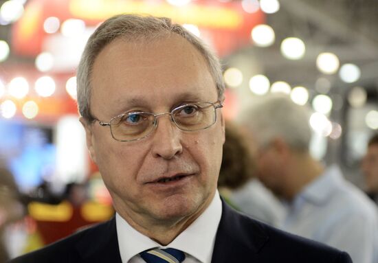 GAZ Group presents its inventions at Construction Equipment and Technologies - 2015 exhibition