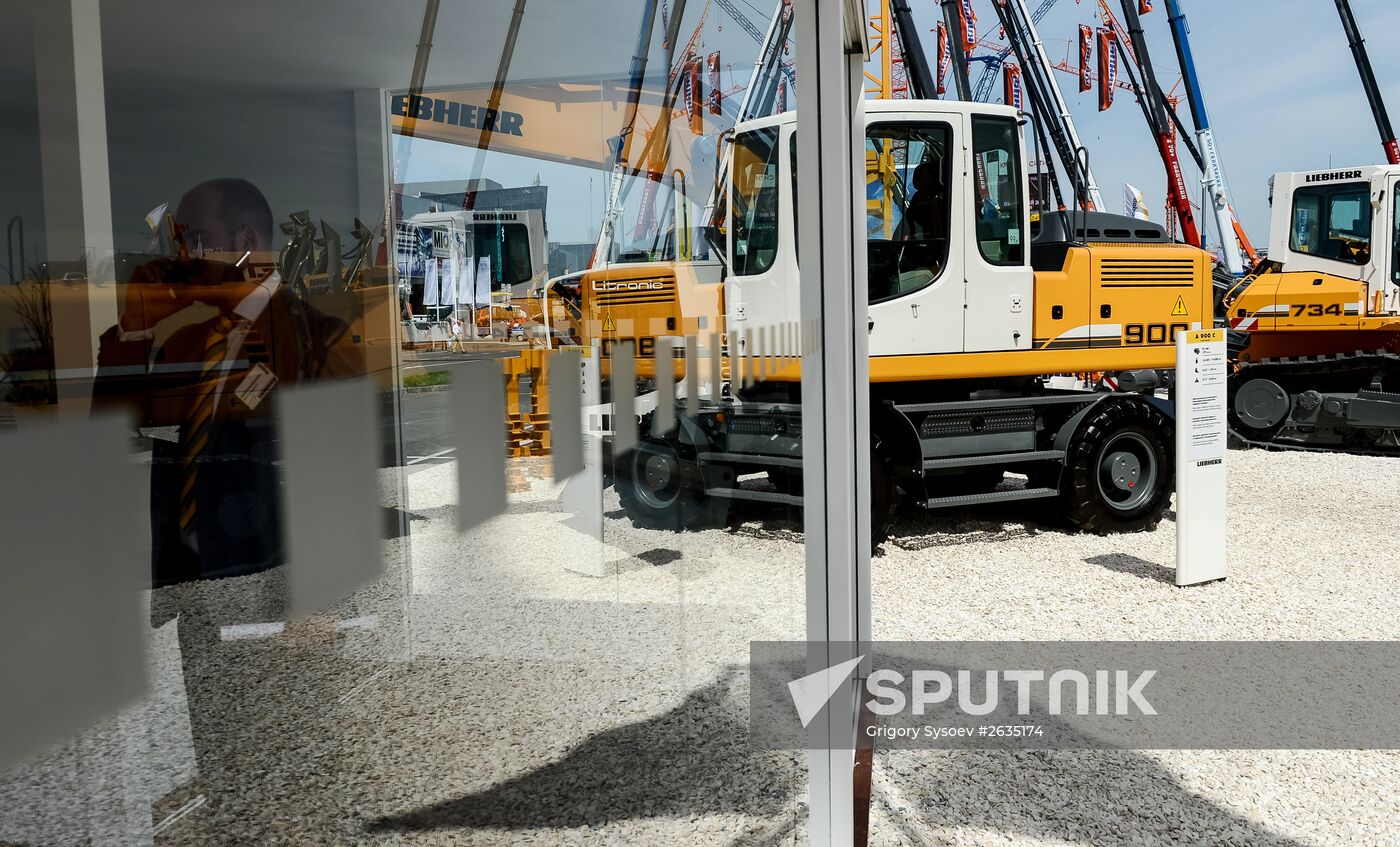 GAZ Group presents its inventions at Construction Equipment and Technologies - 2015 exhibition