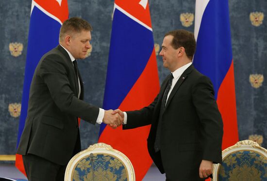 Russian Prime Minister Dmitry Medvedev meets with Slovak Prime Minister Robert Fico