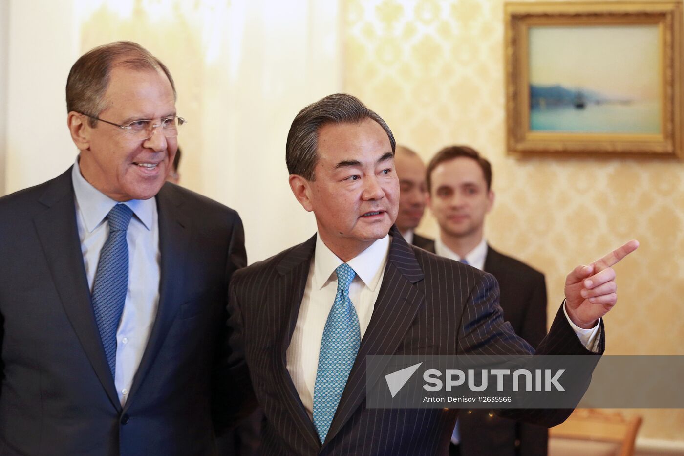 Russian FM Sergey Lavrov meets Chinese FM Wang Yi