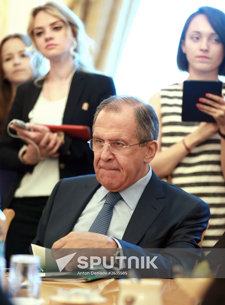 Russian FM Sergey Lavrov meets Chinese FM Wang Yi
