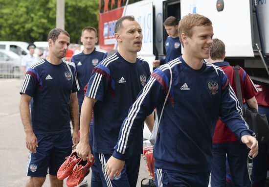 Football. Russian national team holds training session