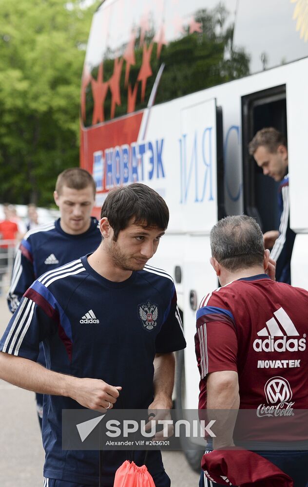 Football. Russian national team holds training session