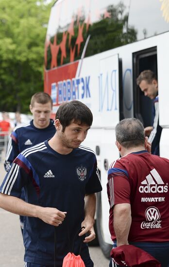Football. Russian national team holds training session