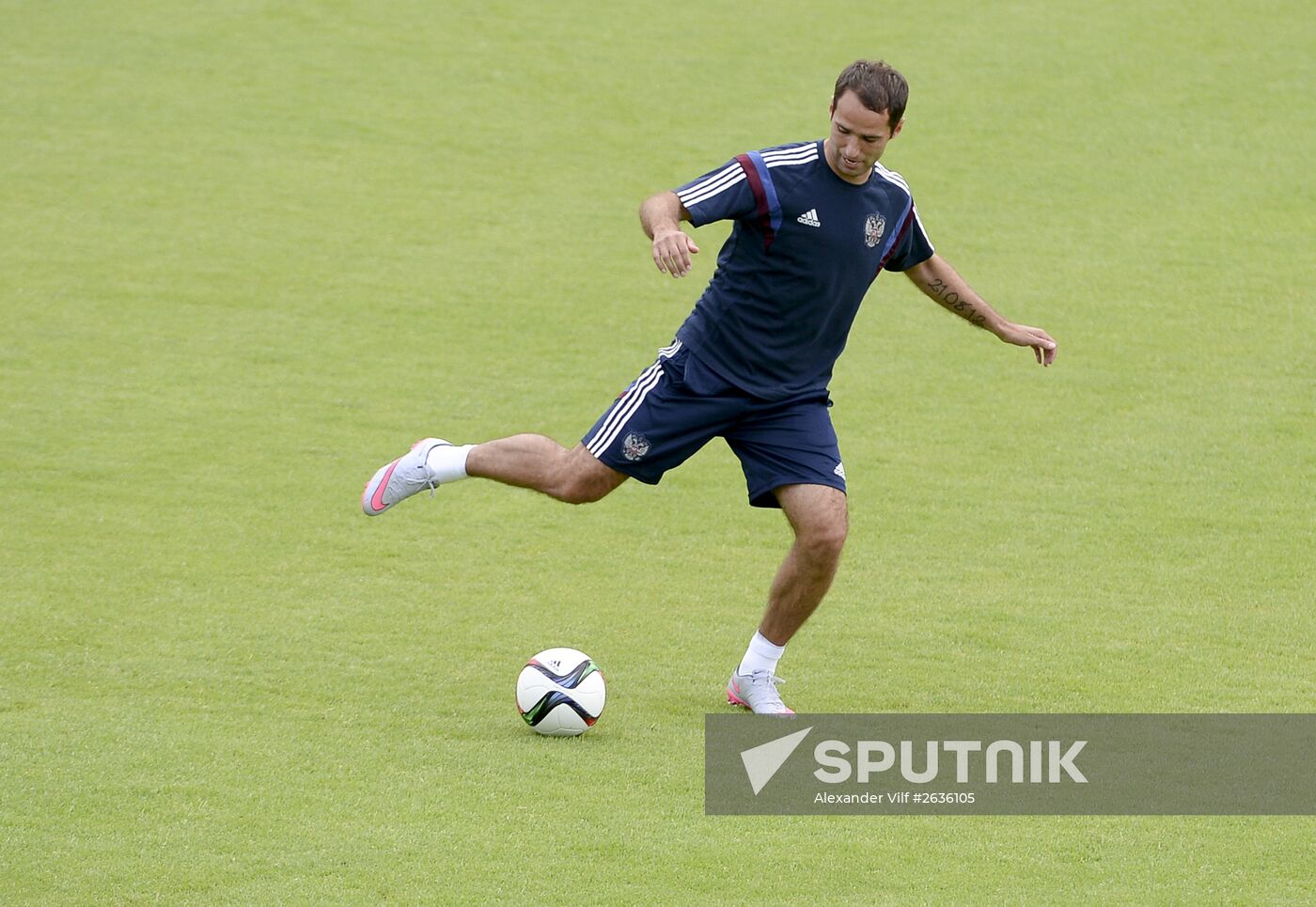 Football. Russian national team holds training session