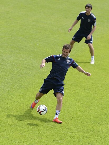 Football. Russian national team holds training session