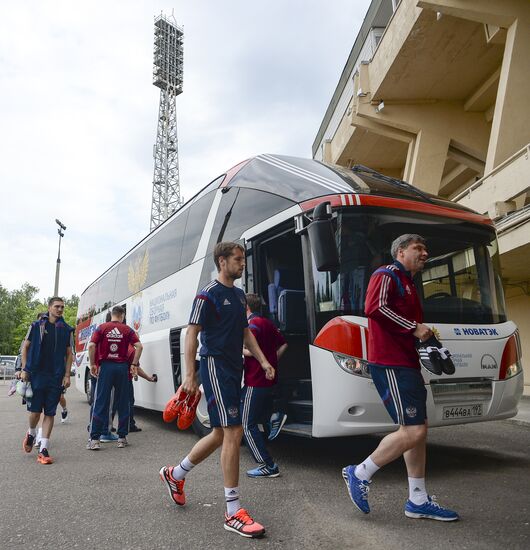 Football. Russian national team holds training session
