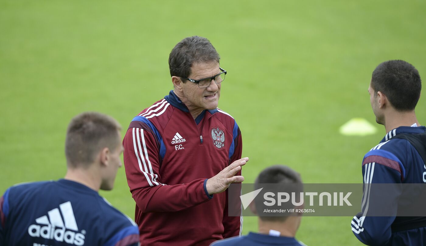 Football. Russian national team holds training session