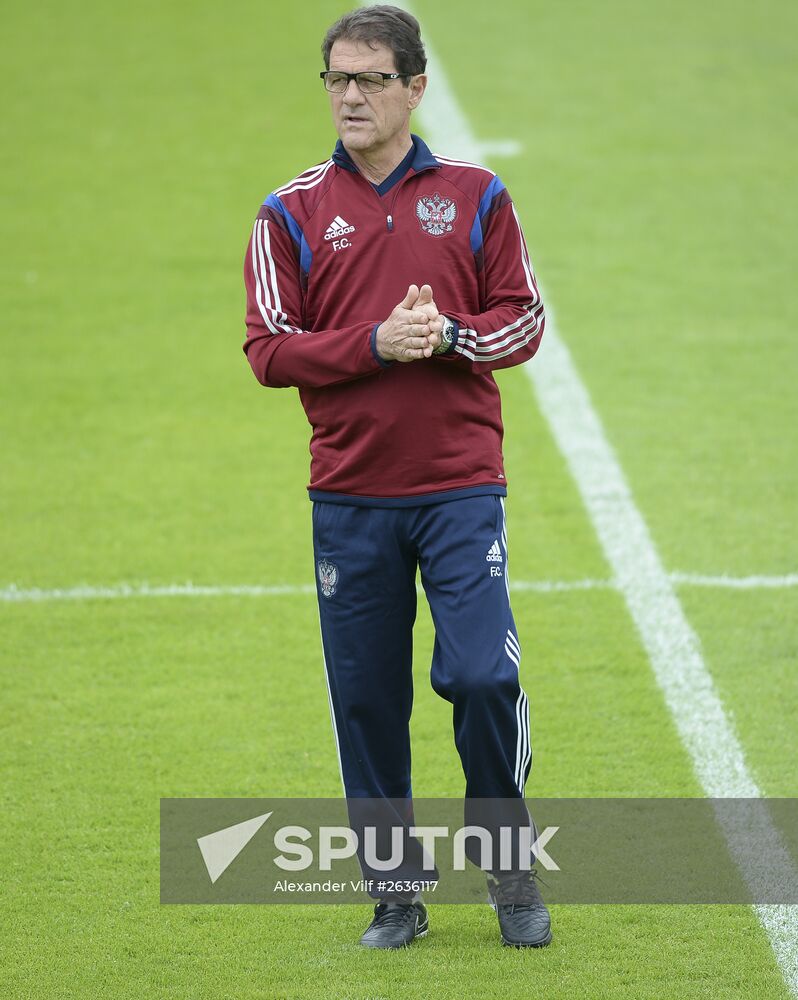 Football. Russian national team holds training session