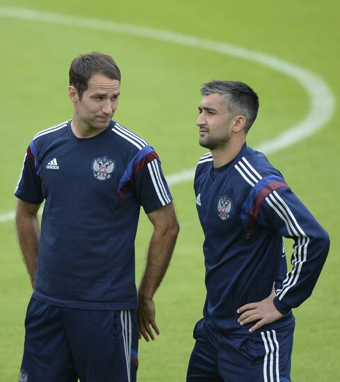 Football. Russian national team holds training session