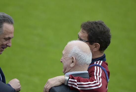 Football. Russian national team holds training session