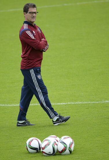 Football. Russian national team holds training session