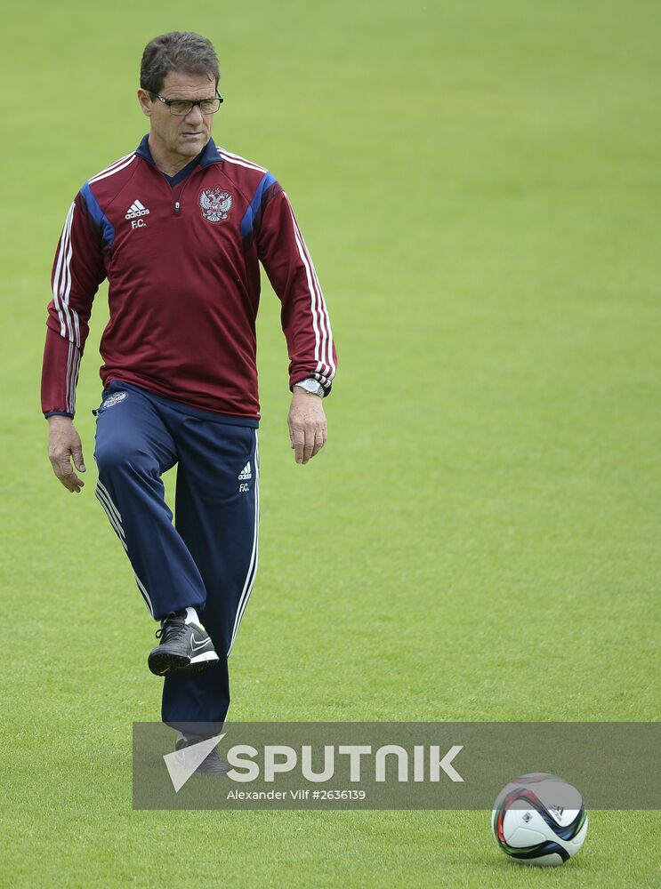 Football. Russian national team holds training session