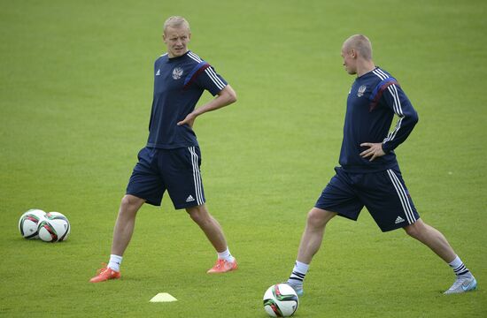 Football. Russian national team holds training session