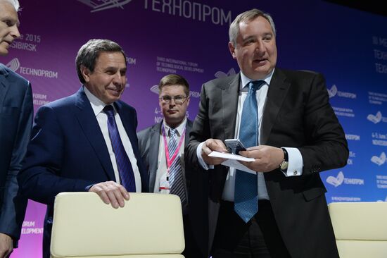 3rd Technoprom International Forum. Day One