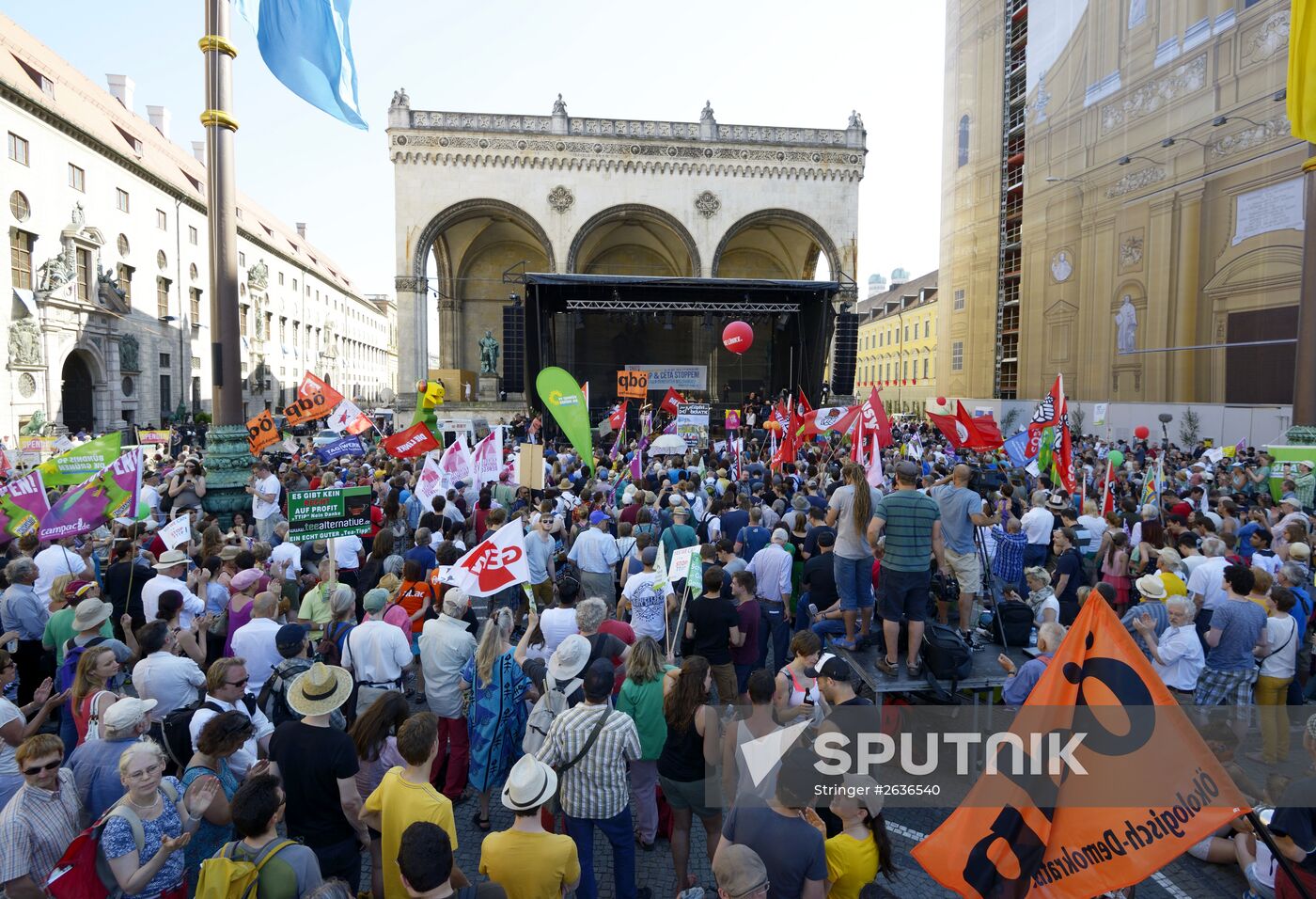 Protest in Munich ahead of G-7 summit